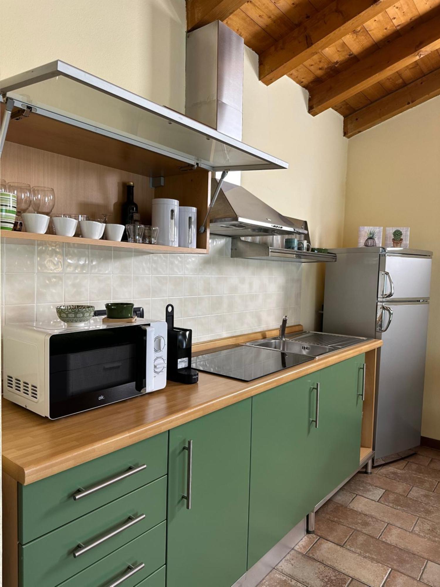 Bergamo Easy Airport Sleep&Fly Parking Apartment Bagian luar foto