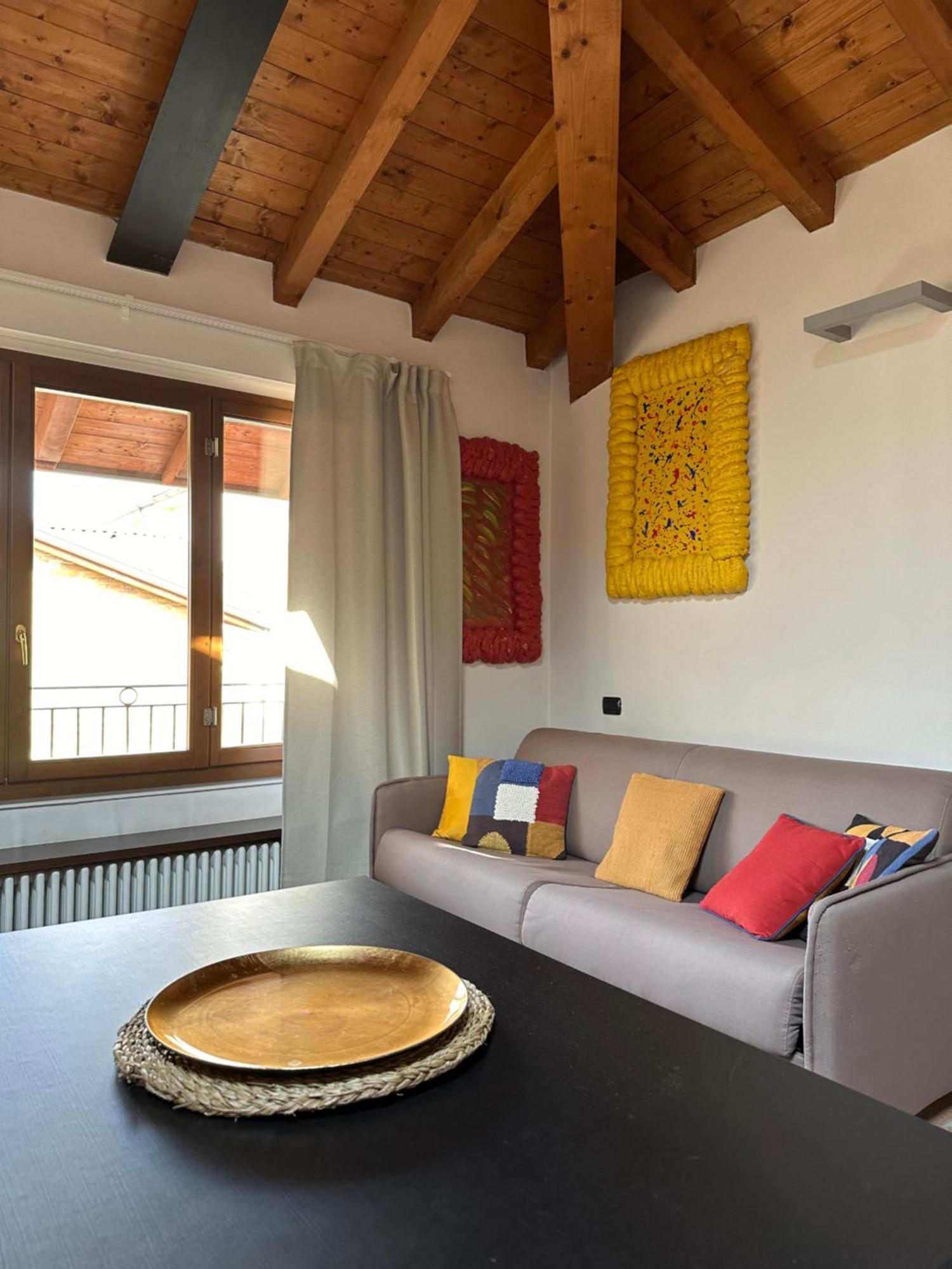 Bergamo Easy Airport Sleep&Fly Parking Apartment Bagian luar foto